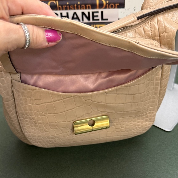 Coach Beige Croc-Embossed Shoulder Bag - Picture 9 of 11